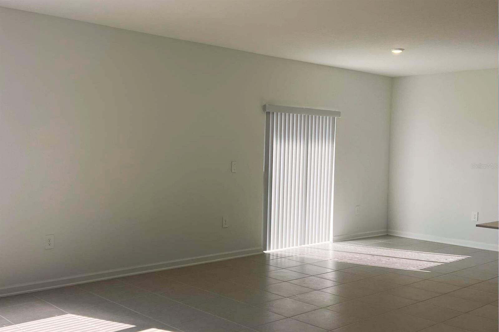 RANCHES/LK MCLEOD III - Residential Lease