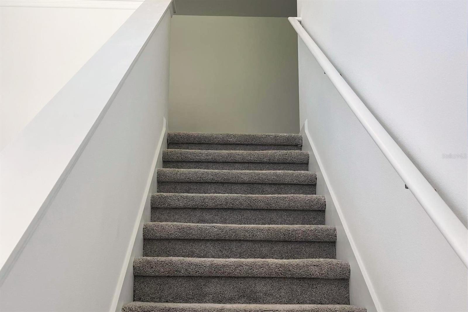 RANCHES/LK MCLEOD III - Residential Lease