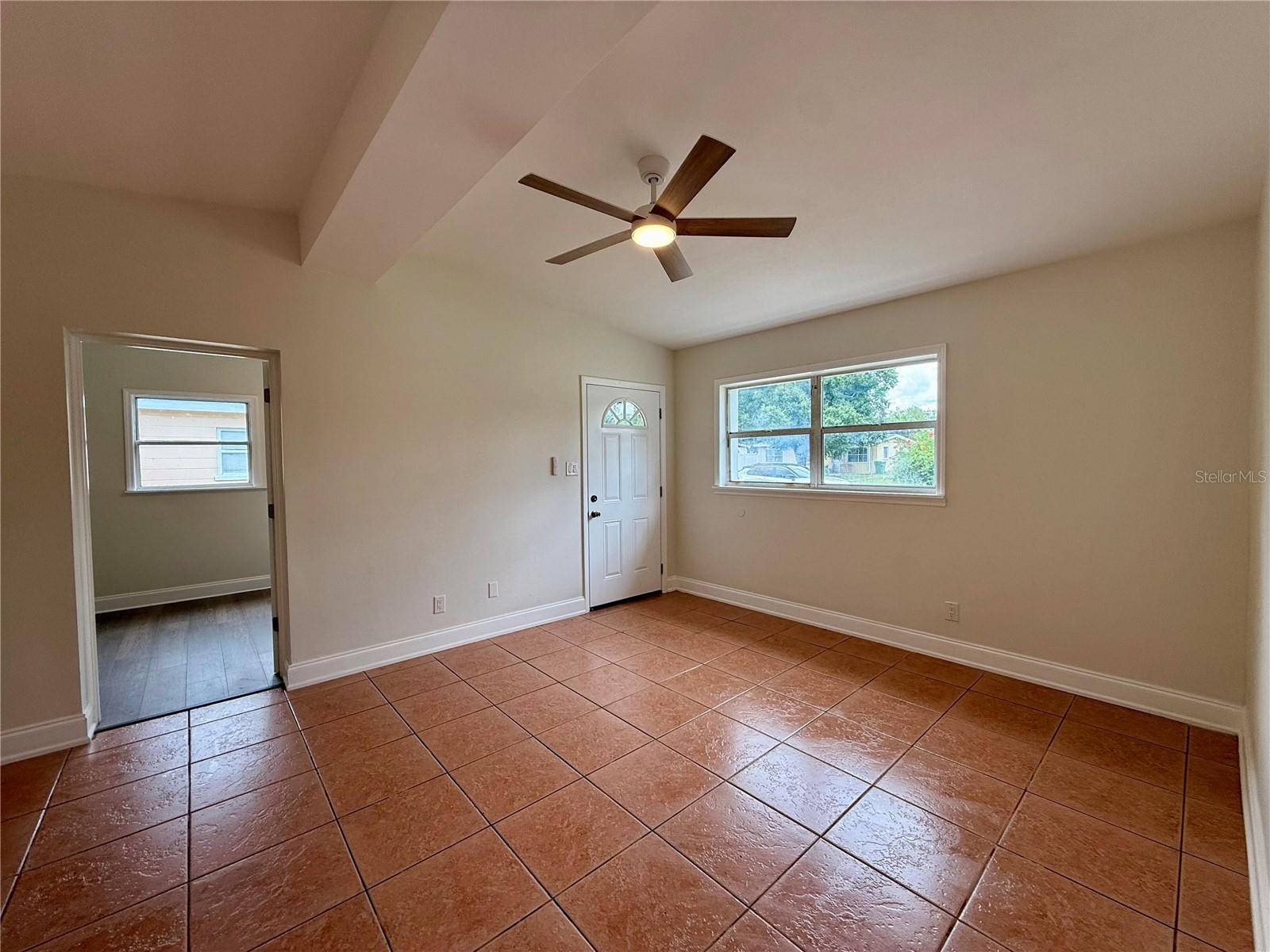 EASTWOOD - Residential