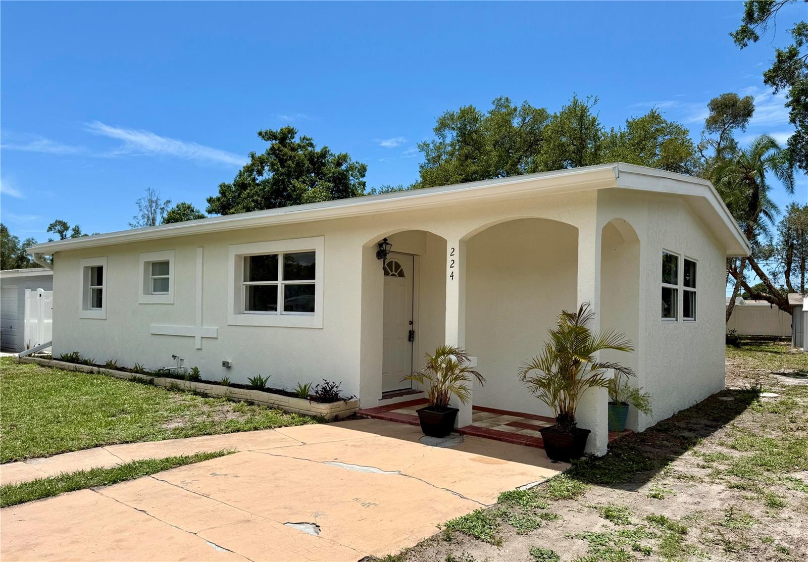 EASTWOOD - Residential