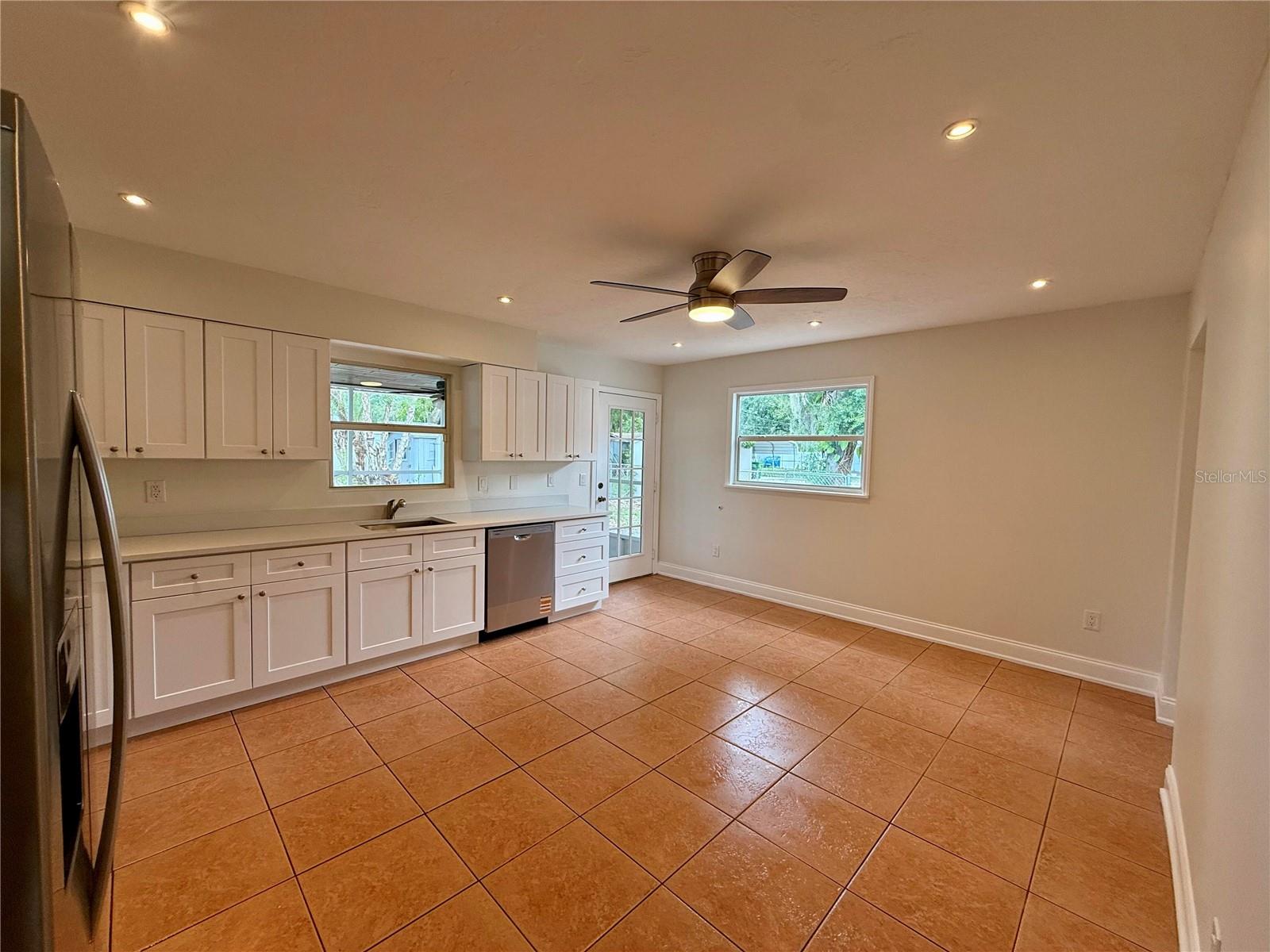 EASTWOOD - Residential