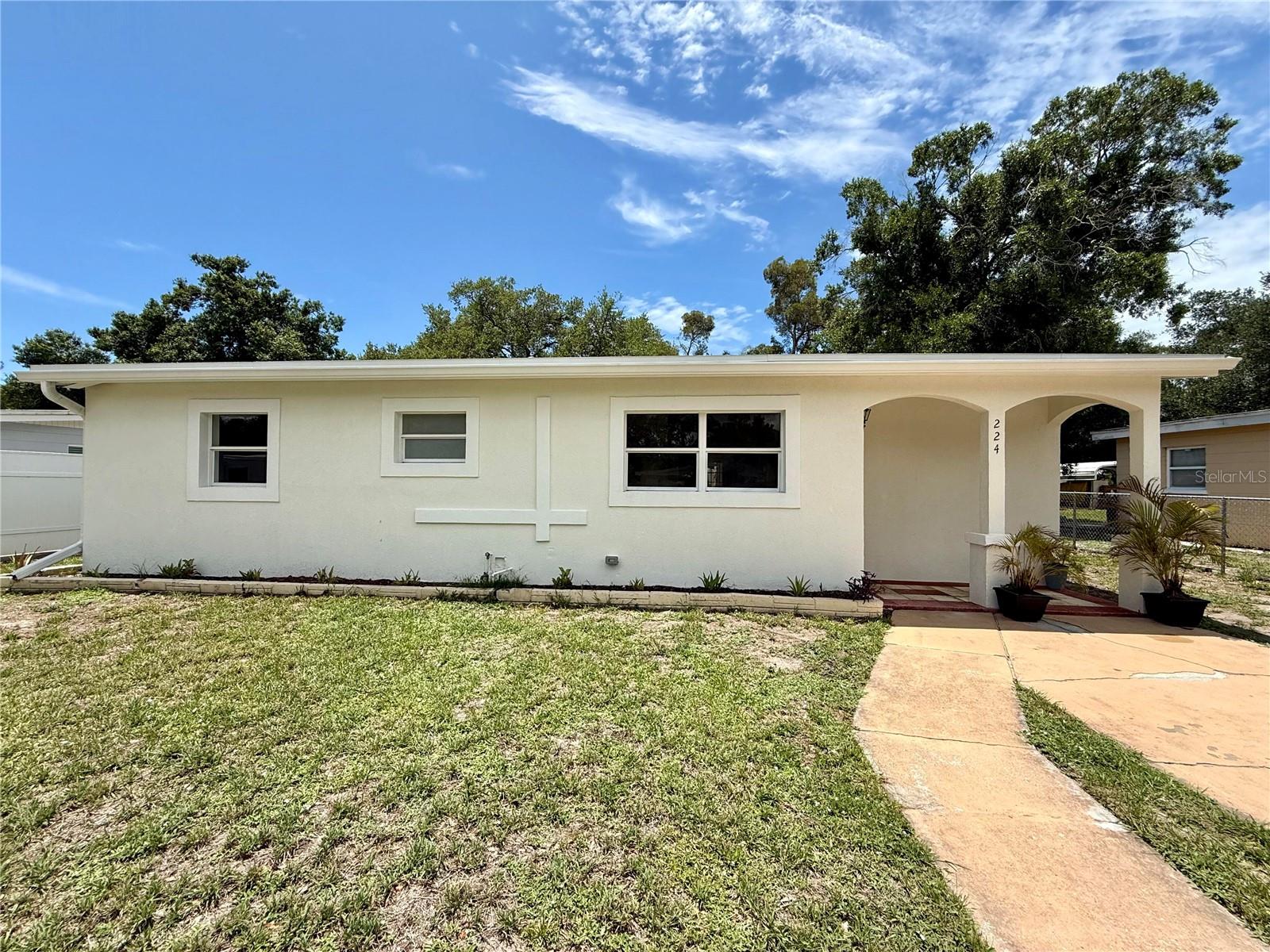 EASTWOOD - Residential