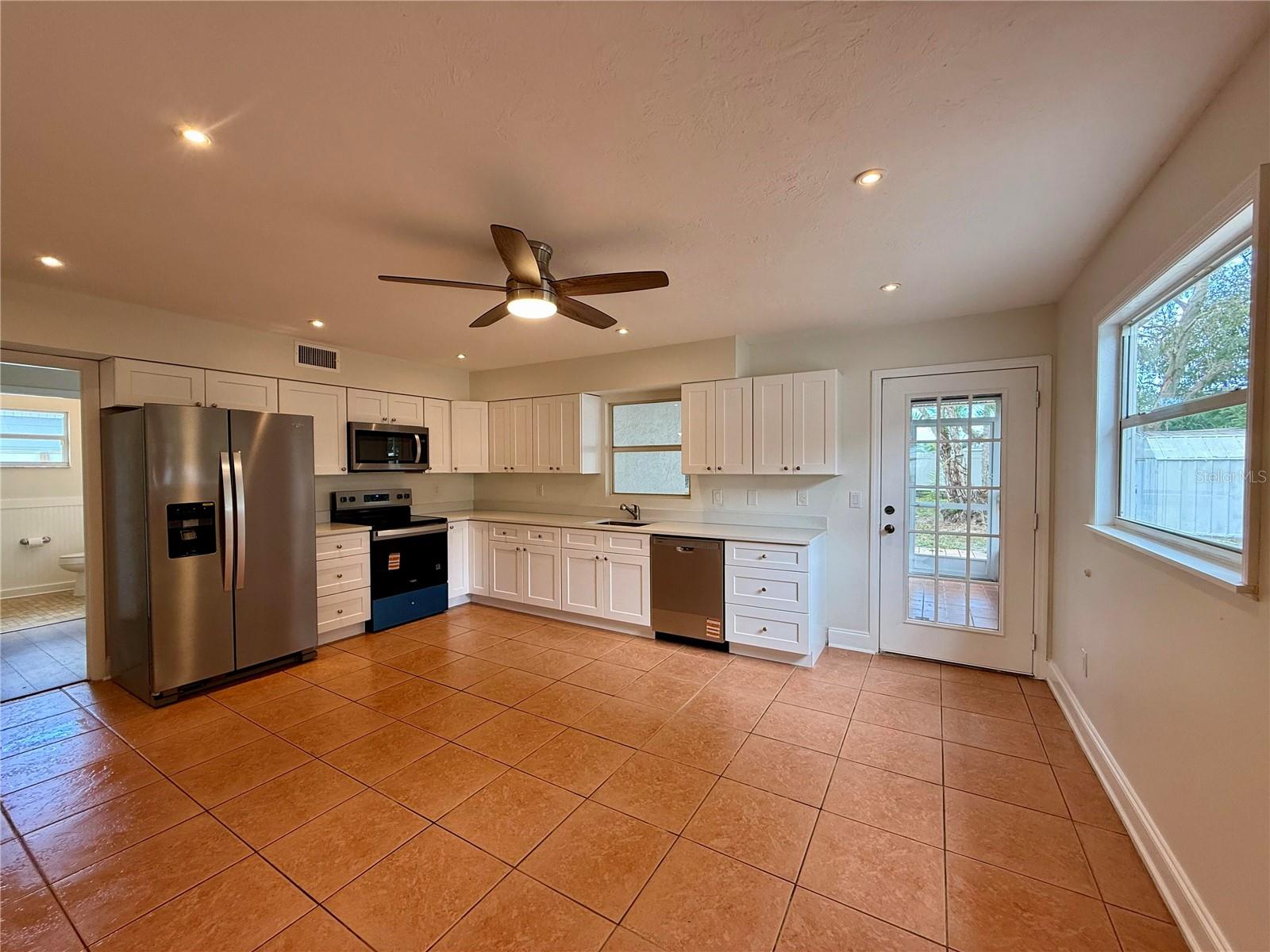 EASTWOOD - Residential
