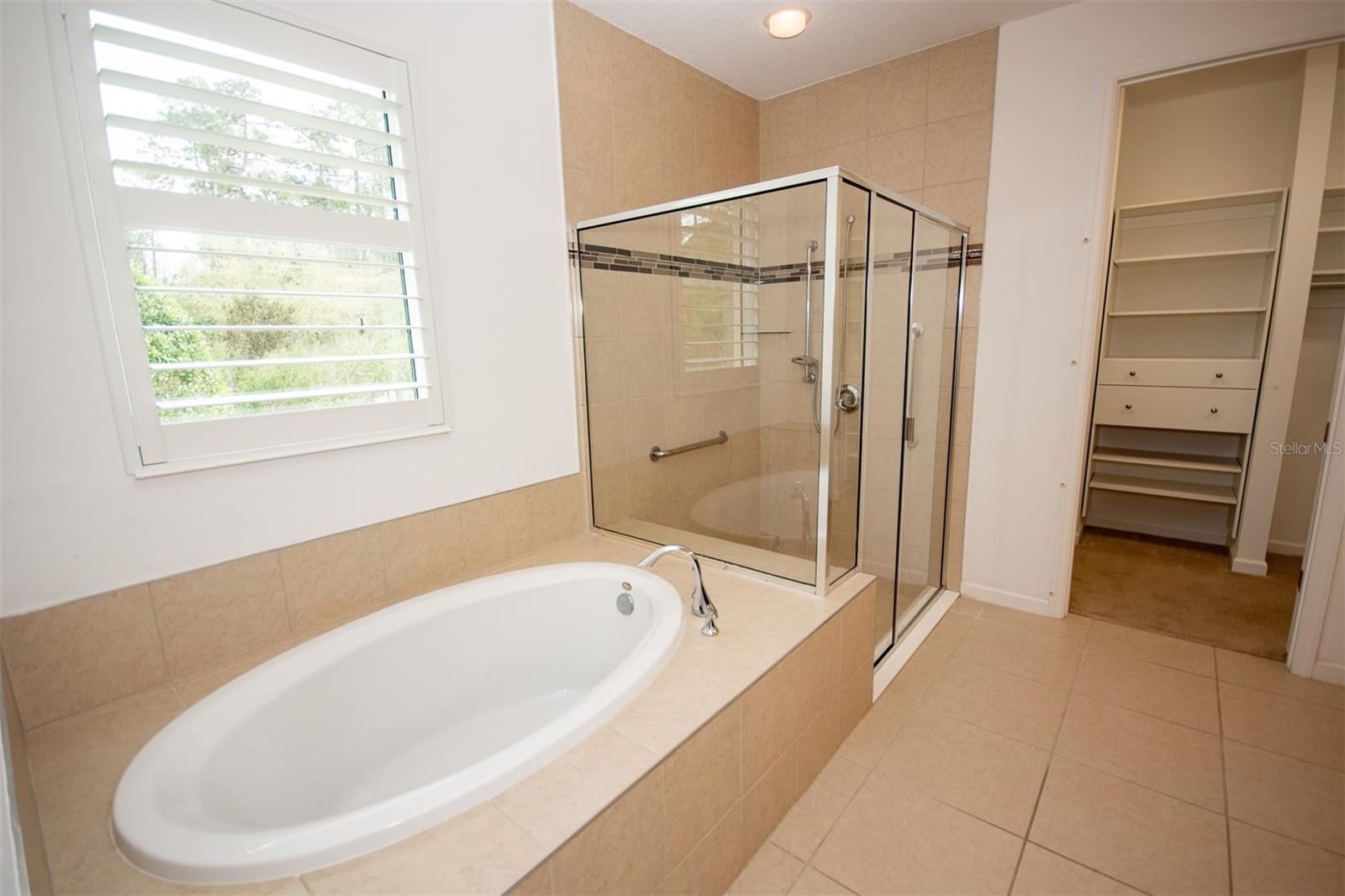 VICTORIA GARDENS PH 7 - Residential