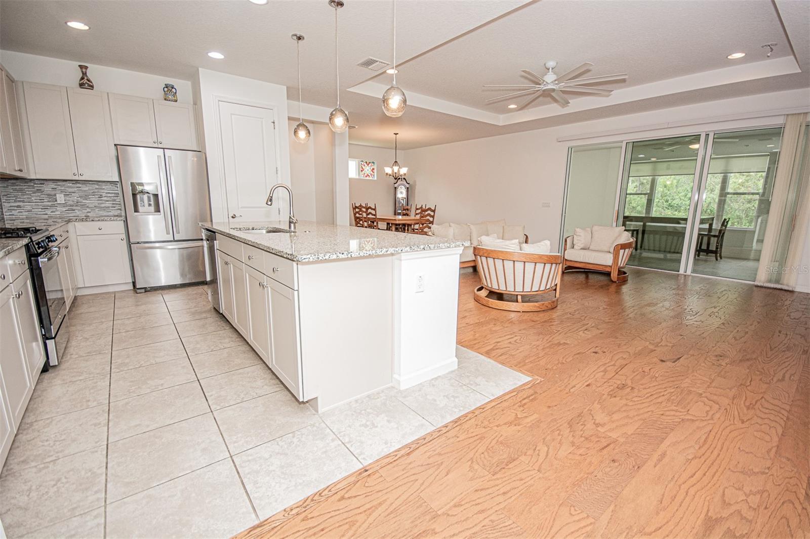 VICTORIA GARDENS PH 7 - Residential