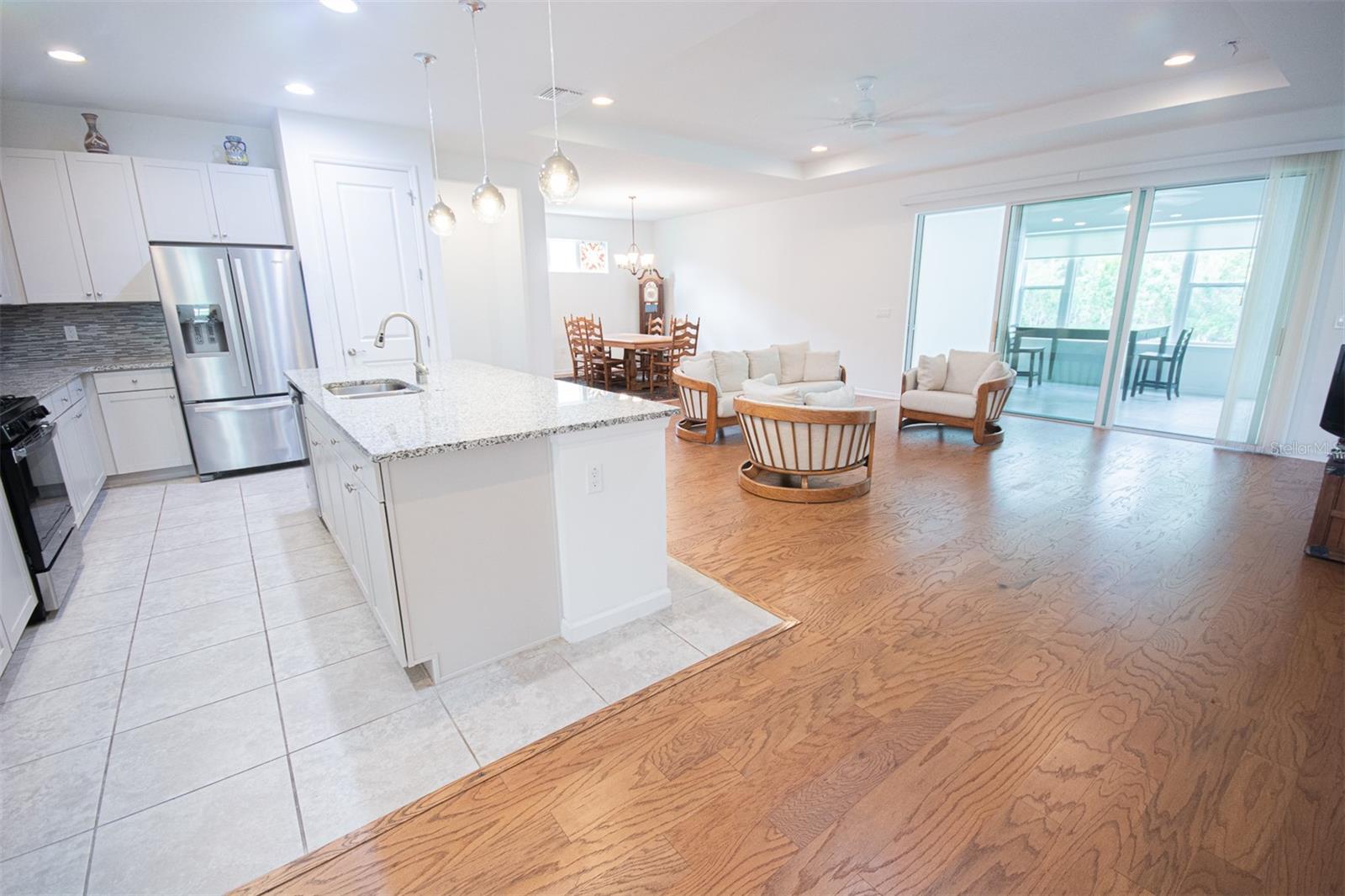 VICTORIA GARDENS PH 7 - Residential