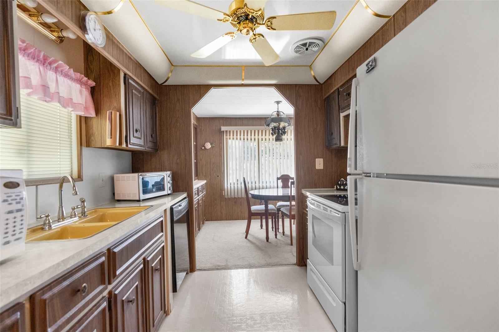 Photo 6 of 23 of 8091 COUNTRY CLUB DRIVE mobile home