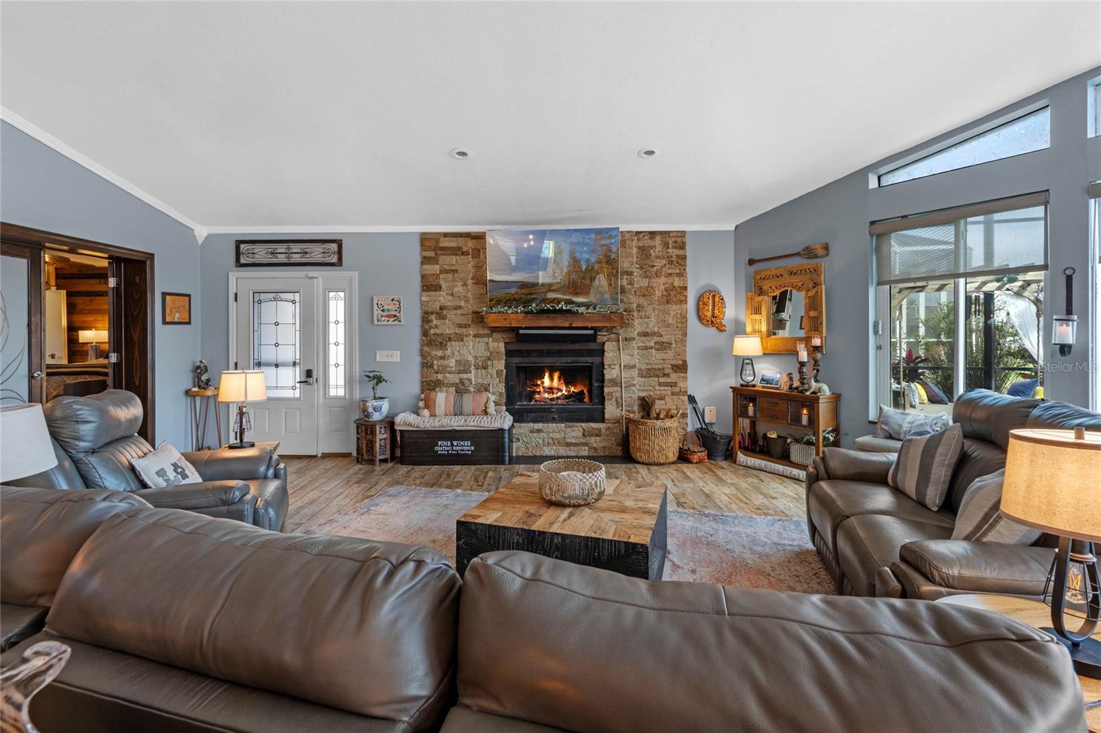 ACREAGE & UNREC - Residential