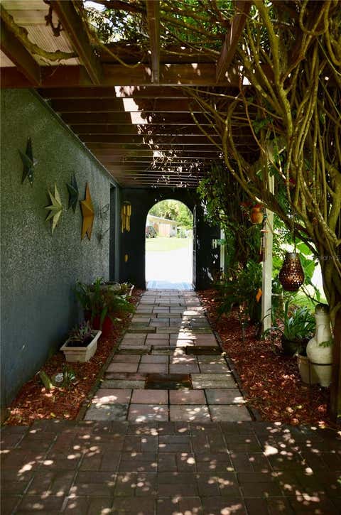 Tiny photo for 1102 N Palmetto Street, Leesburg, FL 34748 (MLS # G5113105)