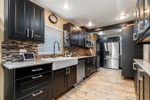 Tiny photo for 1102 N Palmetto Street, Leesburg, FL 34748 (MLS # G5113105)
