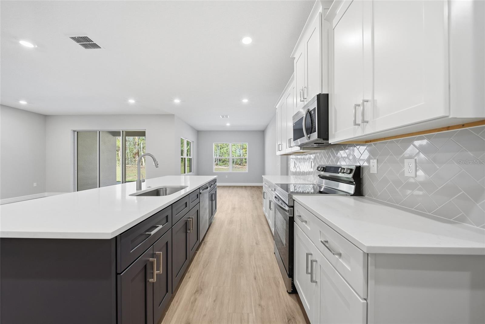 CITRUS HILLS 1ST ADD - Residential