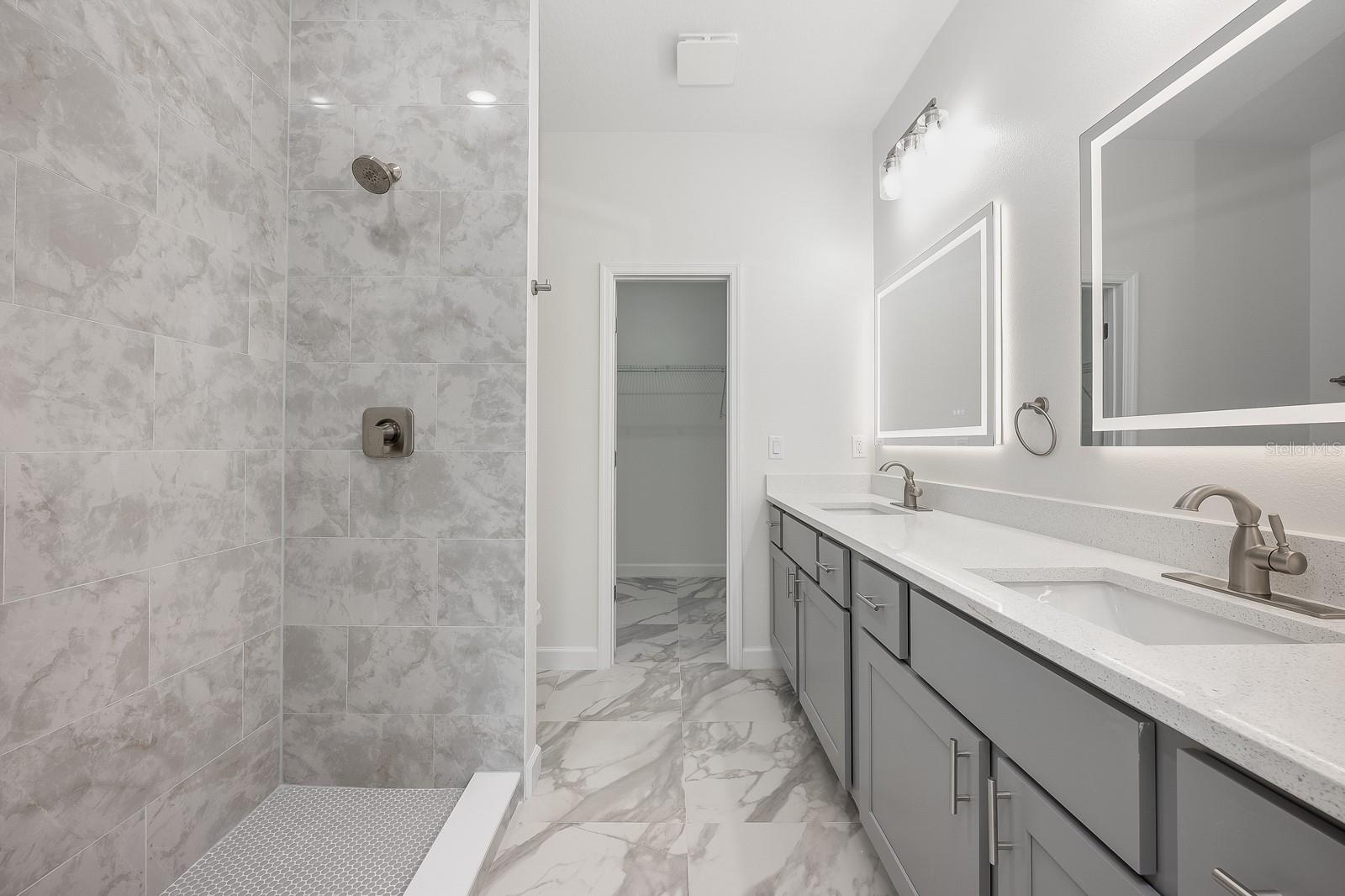 LINCOLN PARK SUBD - Residential