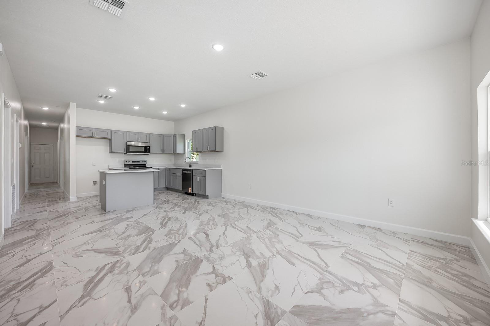 LINCOLN PARK SUBD - Residential