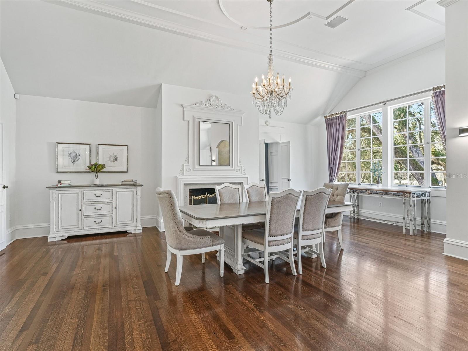 WOODLAND PARK - Residential