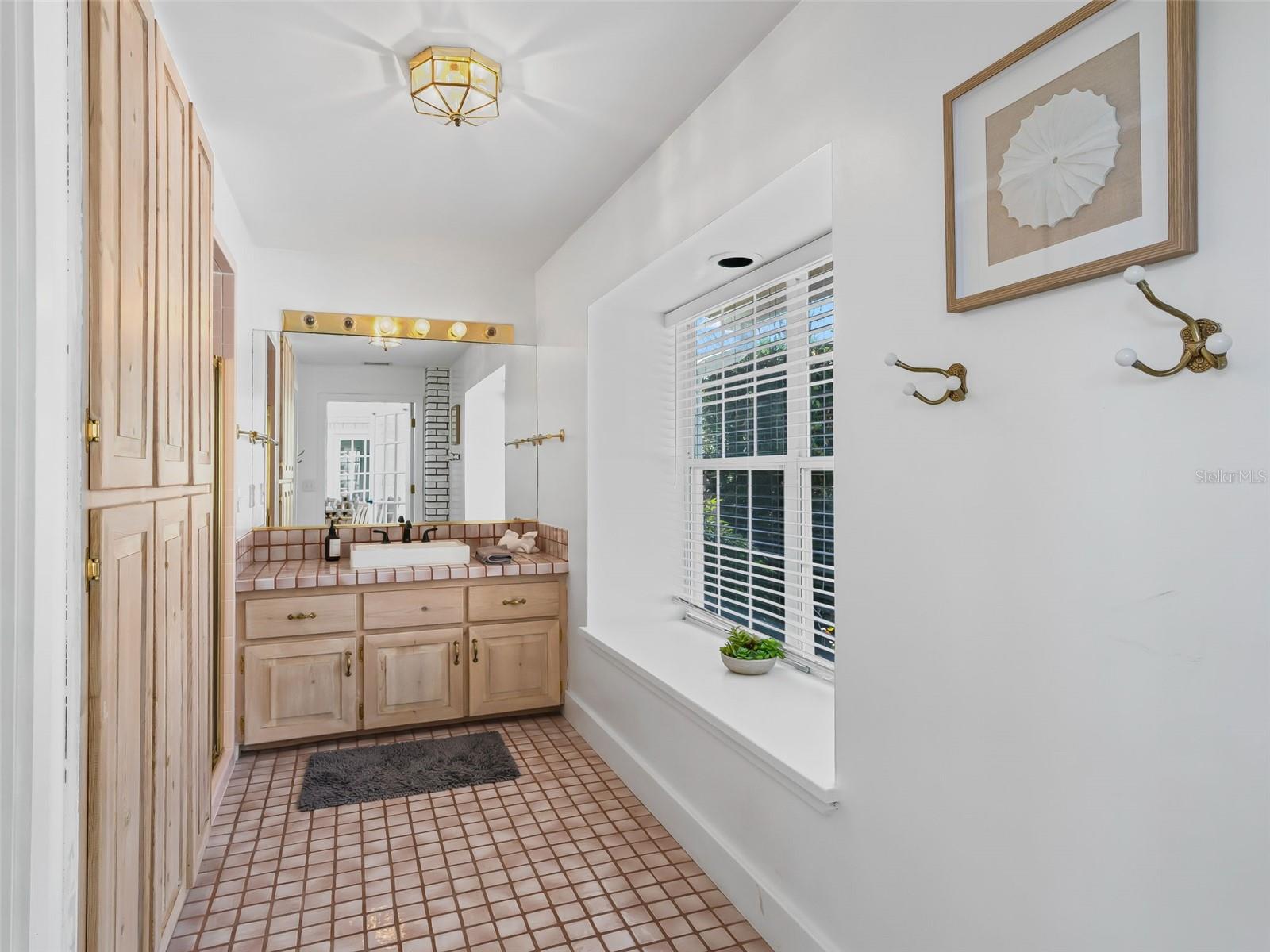 WOODLAND PARK - Residential