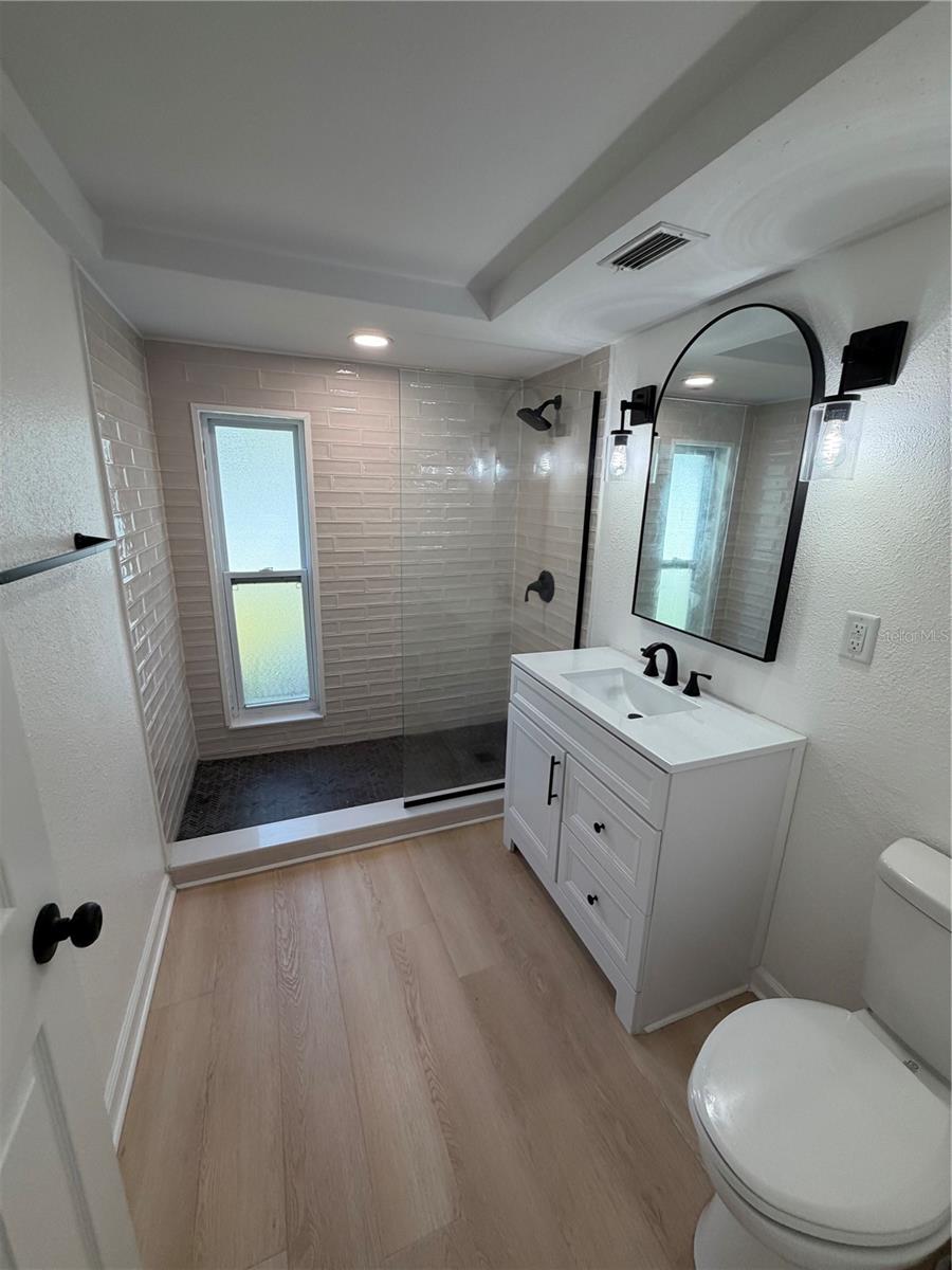 BEACON SQUARE - Residential