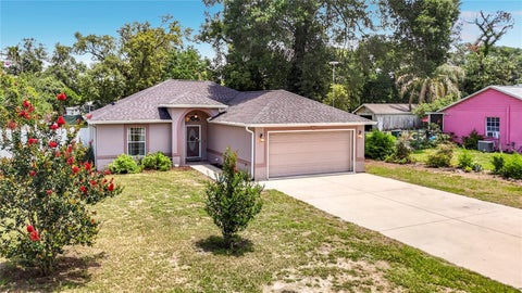 Photo of 39033 6th Ave, Zephyrhills, FL 33542 (MLS # TB8517658)