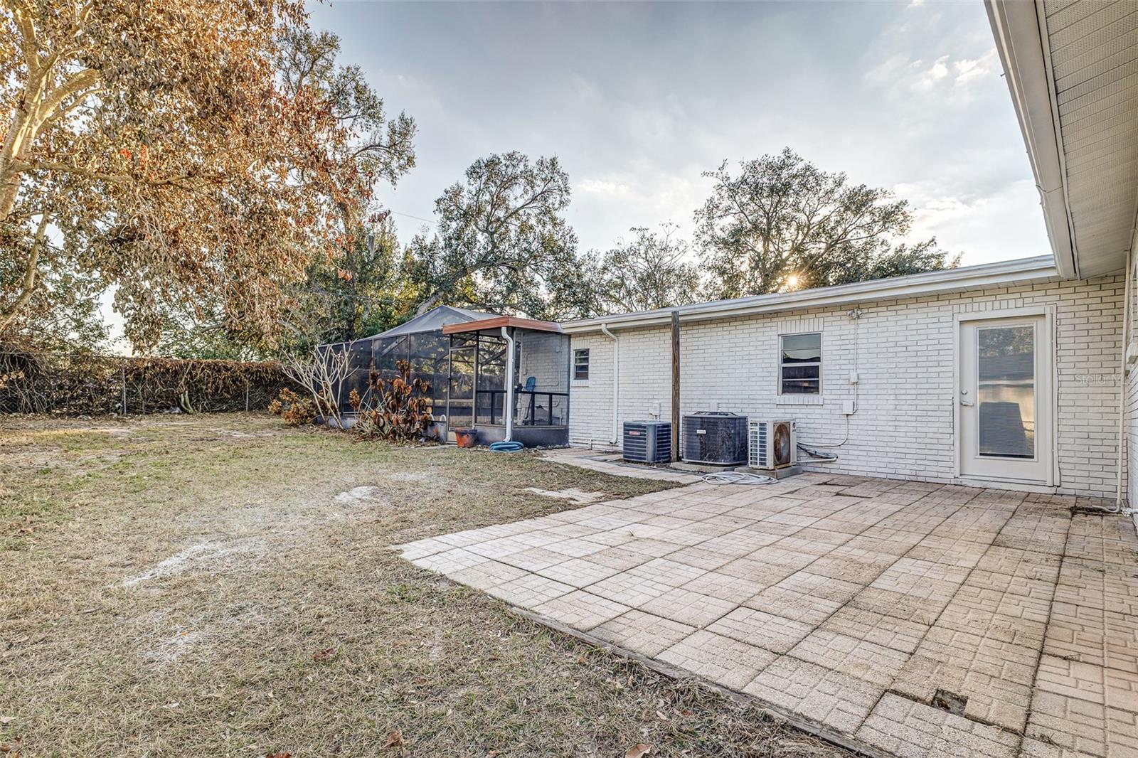 GODFREY MANOR - Residential