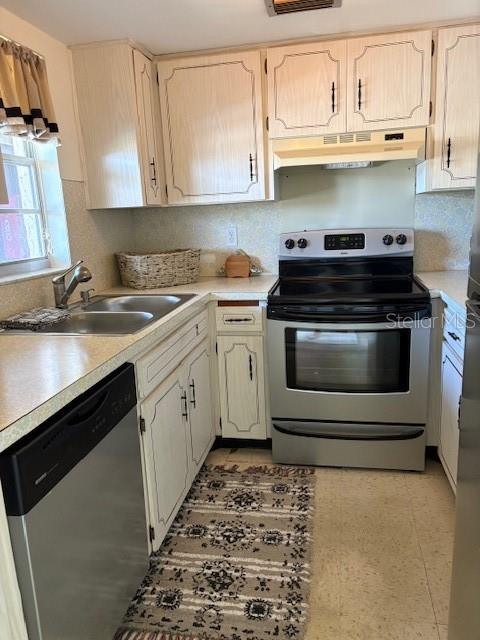 GULF HARBORS CONDO - Residential