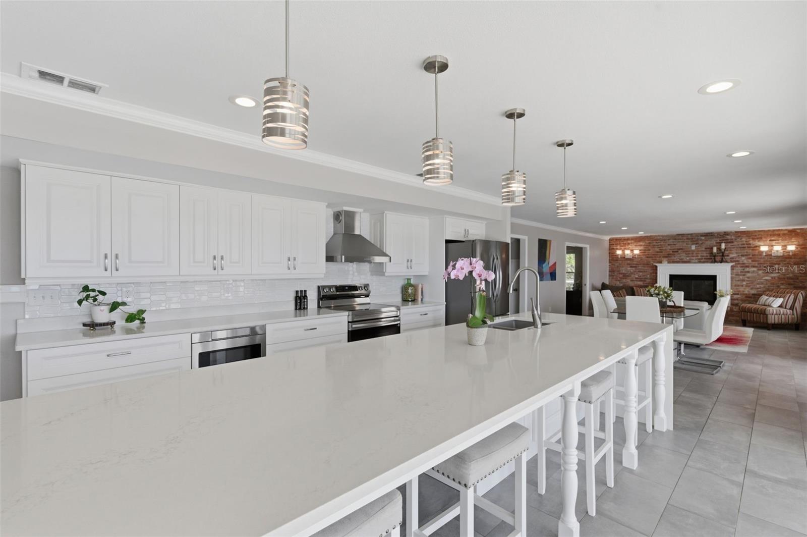 PINELLAS POINT SKYVIEW SHORES 4TH ADD - Residential