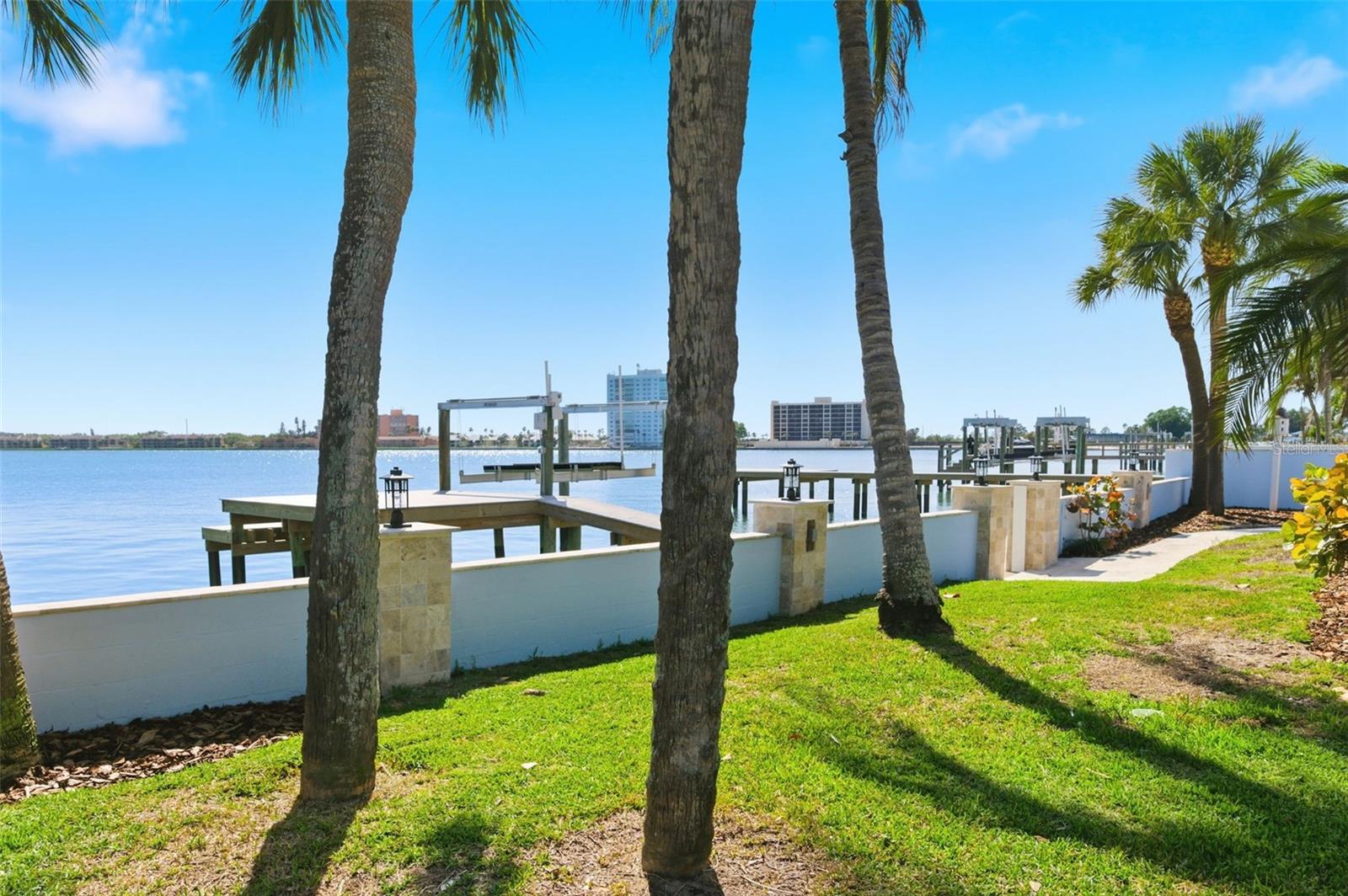 PINELLAS POINT SKYVIEW SHORES 4TH ADD - Residential