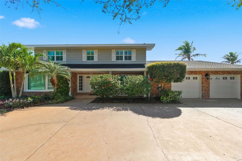 Photo of 2928 68th Avenue S, St Petersburg, FL 33712 (MLS # TB8472628)