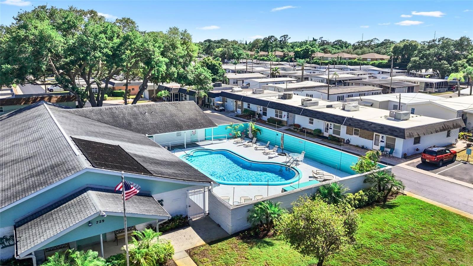SKYE LOCH VILLAS UNREC - Residential