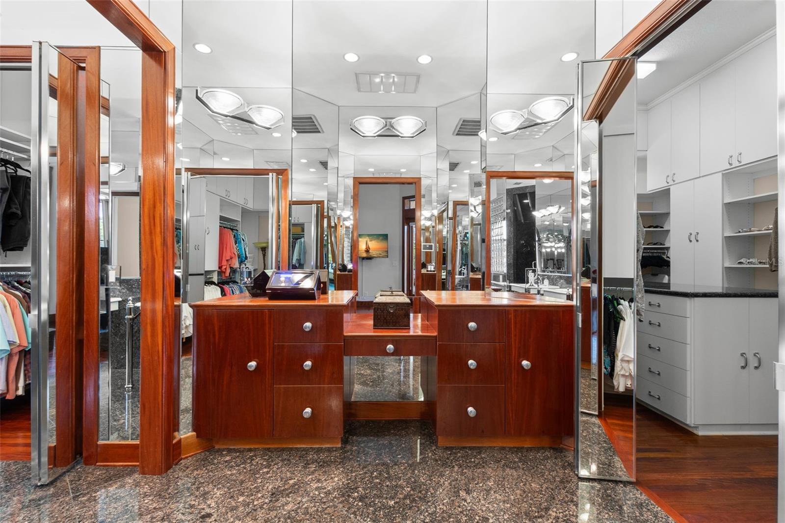 CHATEAUX DES LACS - Residential