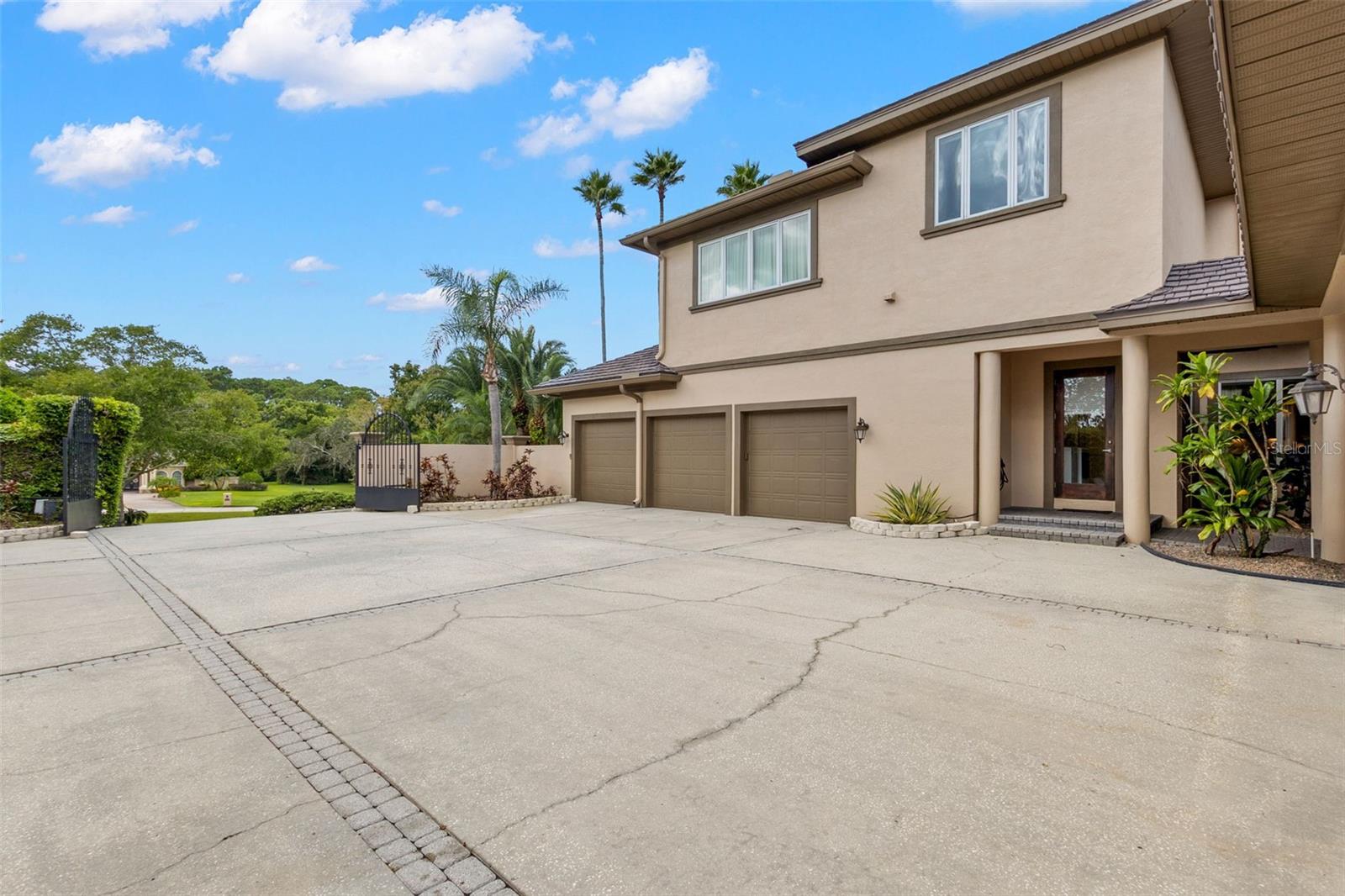 CHATEAUX DES LACS - Residential