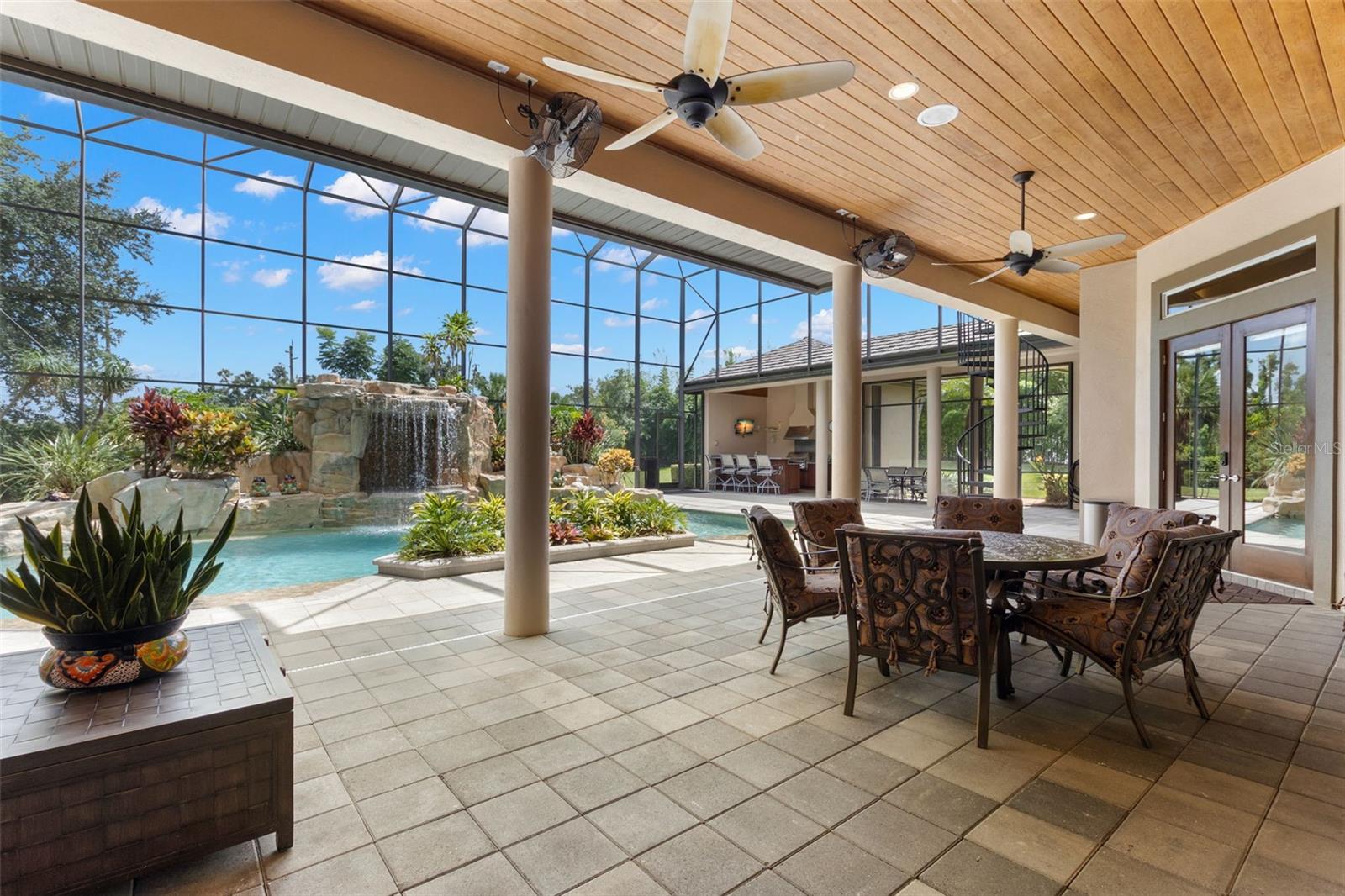 CHATEAUX DES LACS - Residential