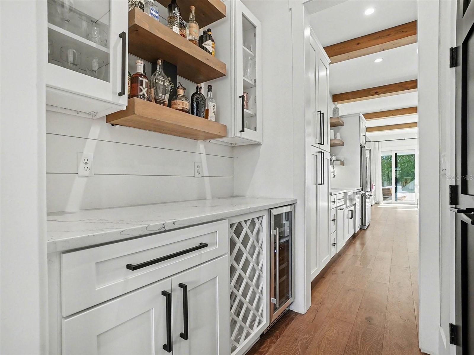 LAKE KILLARNEY SHORES - Residential