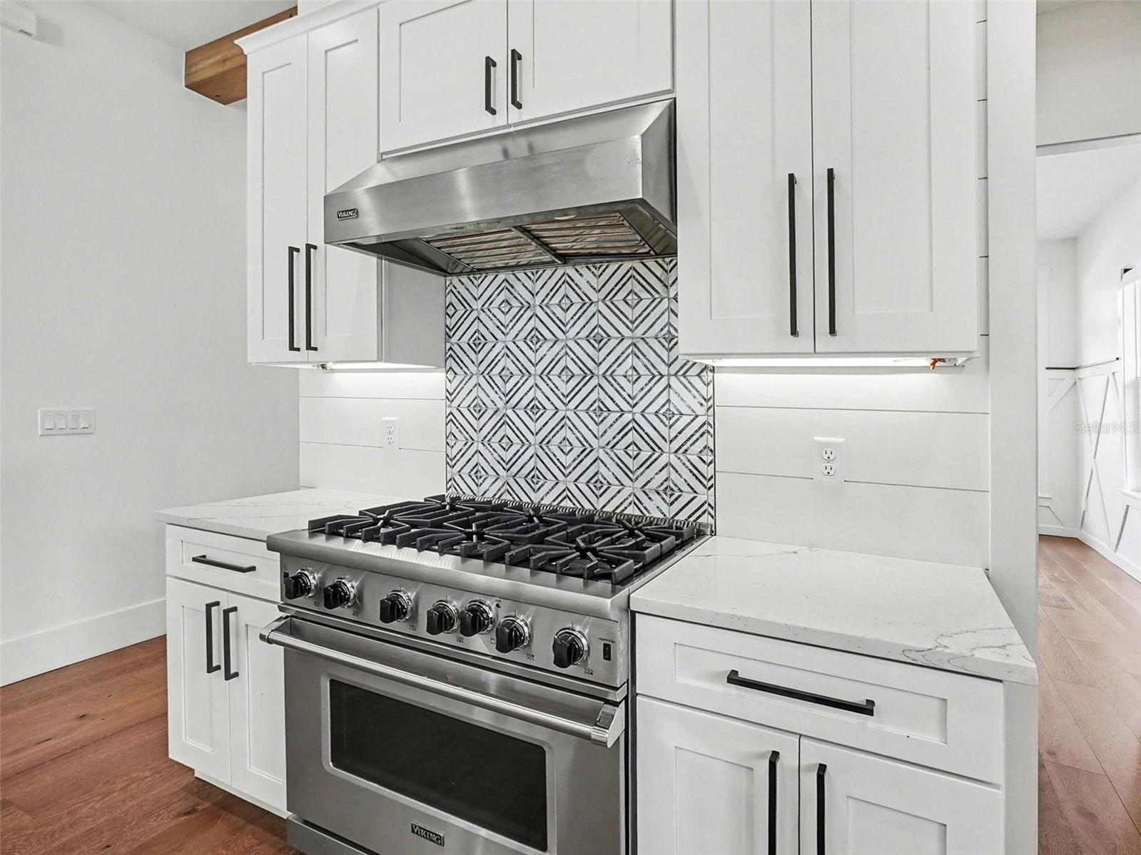 LAKE KILLARNEY SHORES - Residential