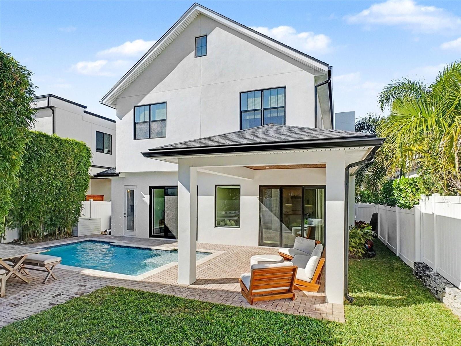 LAKE KILLARNEY SHORES - Residential