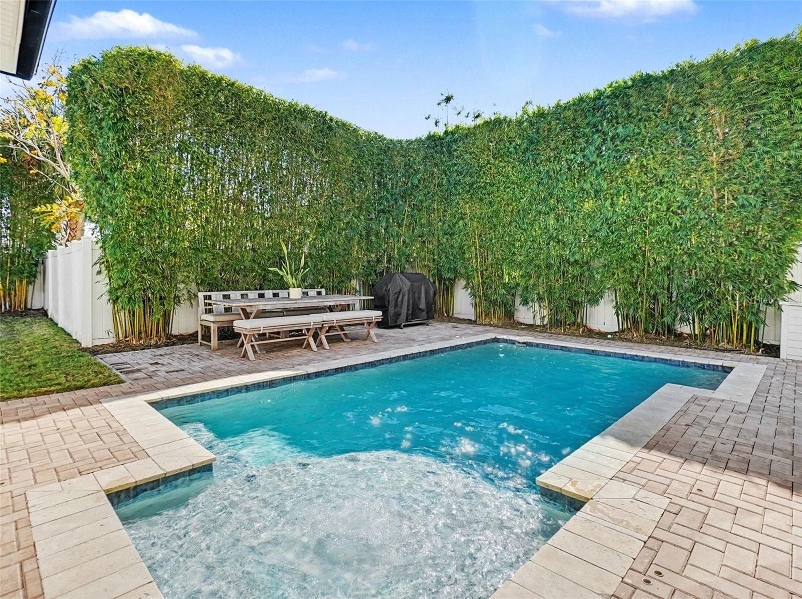 LAKE KILLARNEY SHORES - Residential