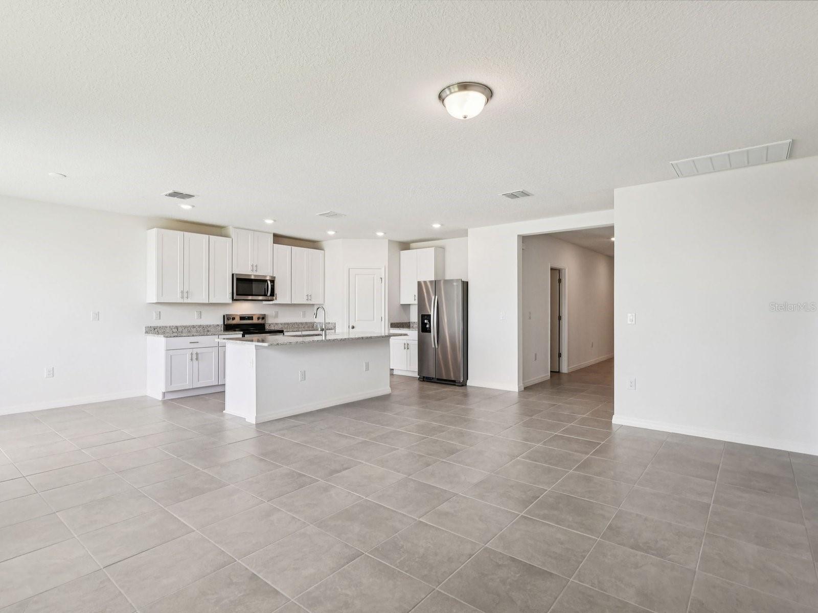 BENTON HILLS - Residential