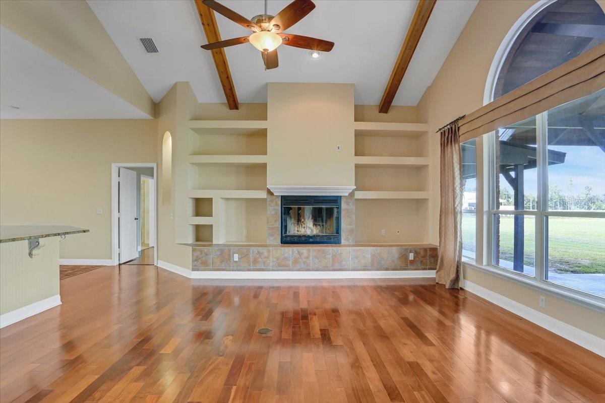 735 NW NOEGEL ROAD