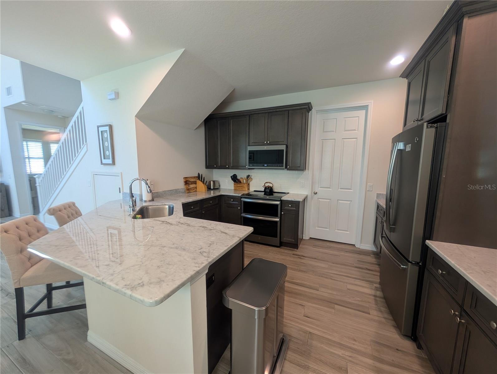 MONTCLAIR LAKE TWNHMS - PH 1 - Residential