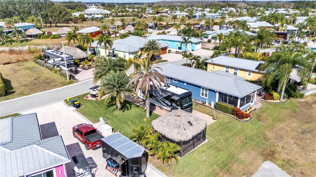 Photo of 3272 Fish Hawk Drive, Polk City, FL 33868 (MLS # L4958890)