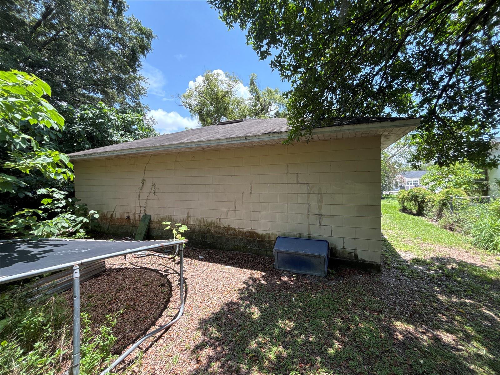 2656 WILLISTON DRIVE