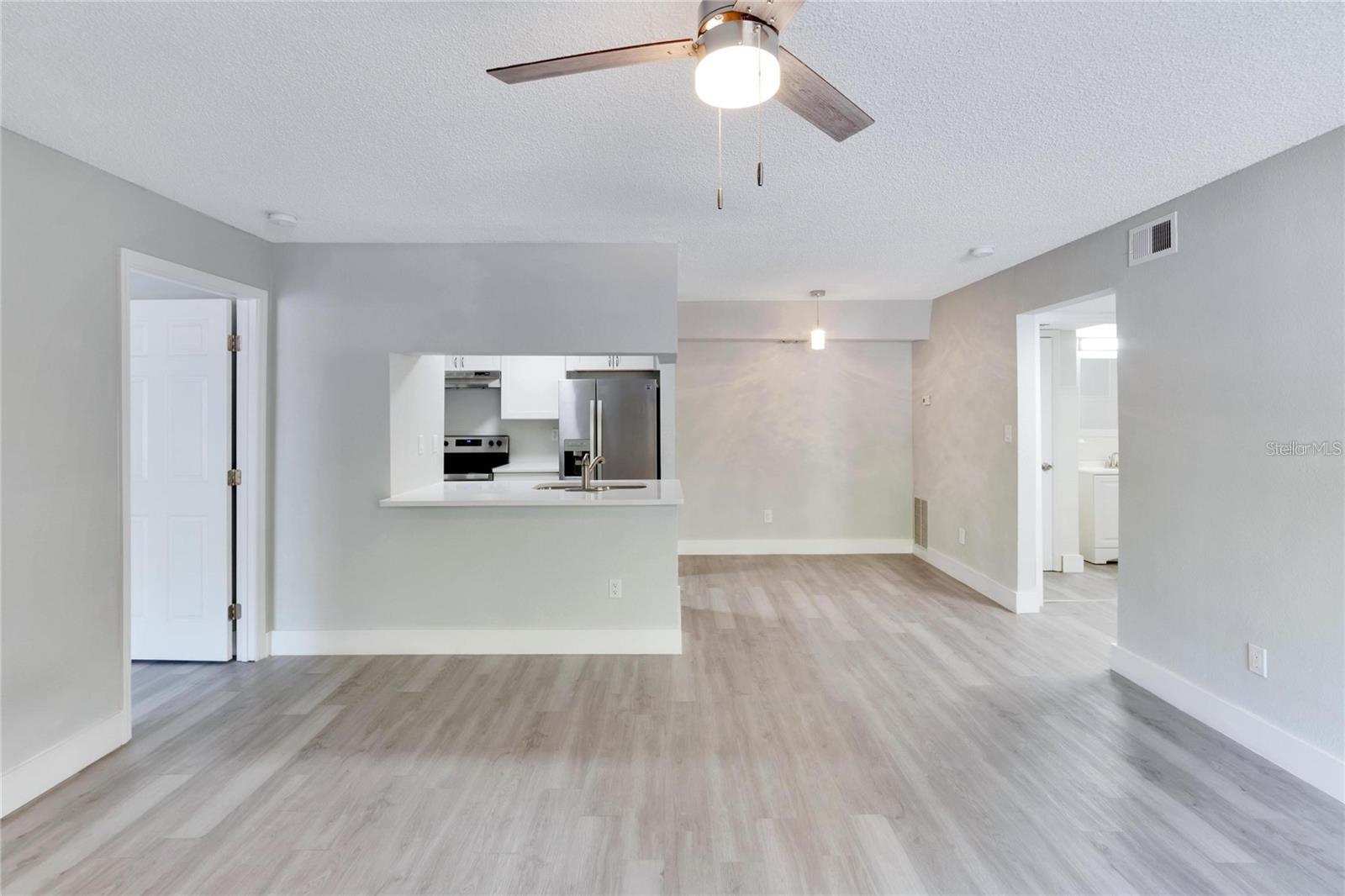 THE GRAND RESERVE CONDO - Residential Lease