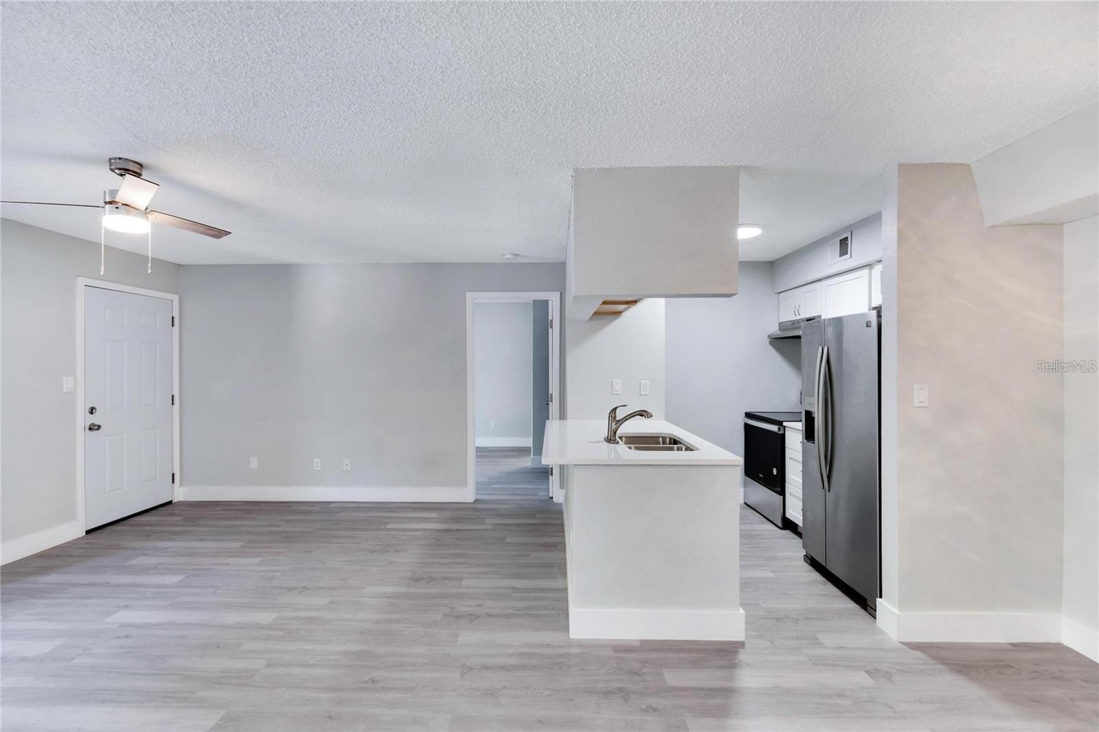 THE GRAND RESERVE CONDO - Residential Lease