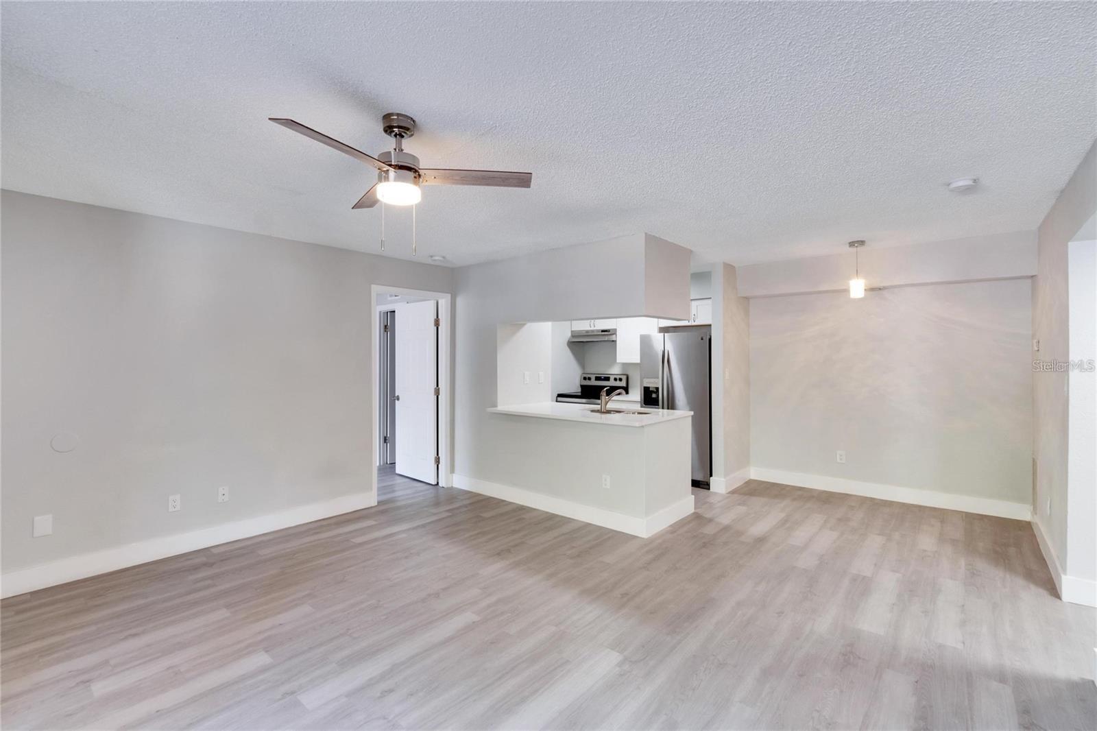 THE GRAND RESERVE CONDO - Residential Lease