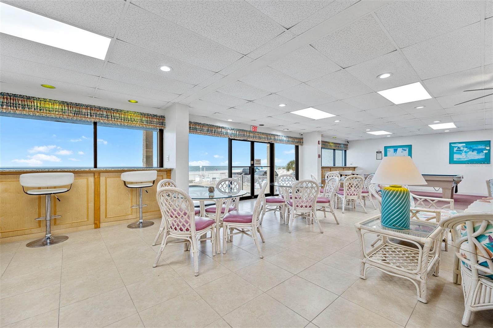 TAHITIAN TOWERS CONDO - Residential