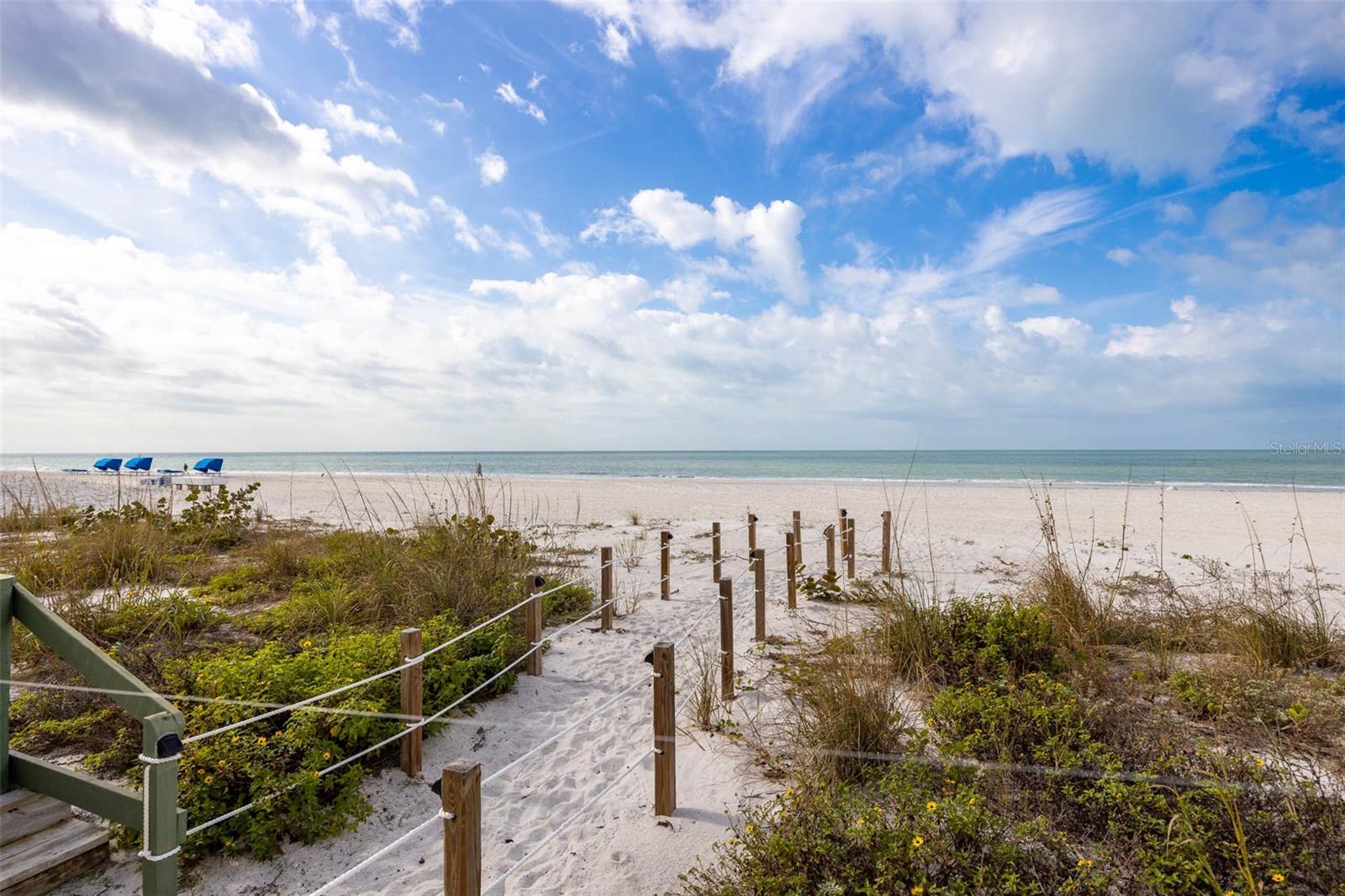 TAHITIAN TOWERS CONDO - Residential