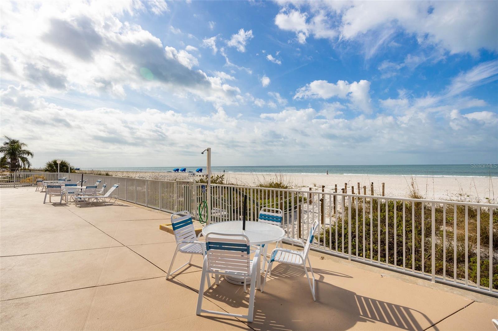 TAHITIAN TOWERS CONDO - Residential