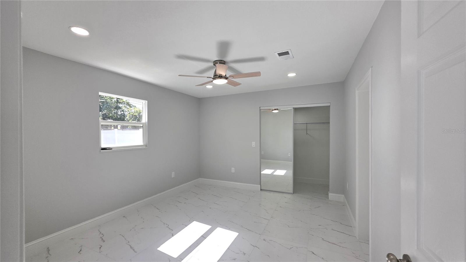 6404 8TH STREET COURT W