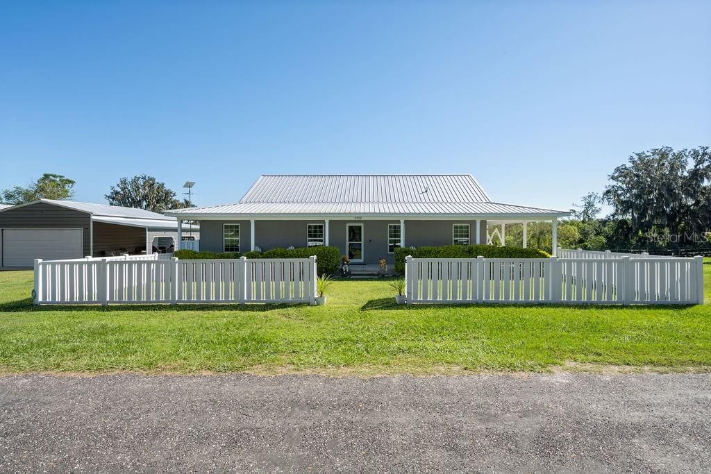 Photo of 5704 Old Homeland Road, Bartow, FL 33830 (MLS # O6359303)
