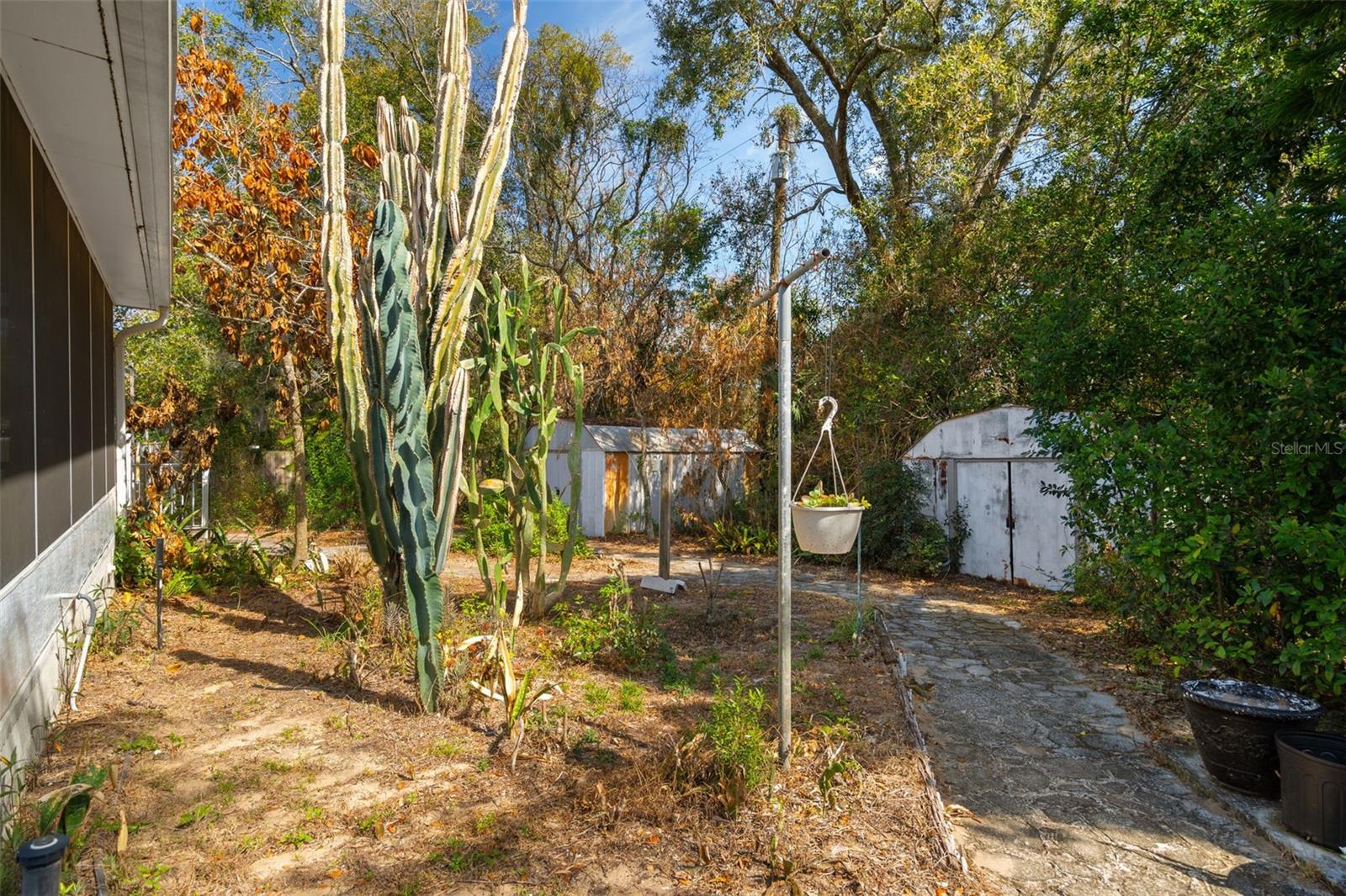 EUSTIS AZALEA PARK SUB - Residential