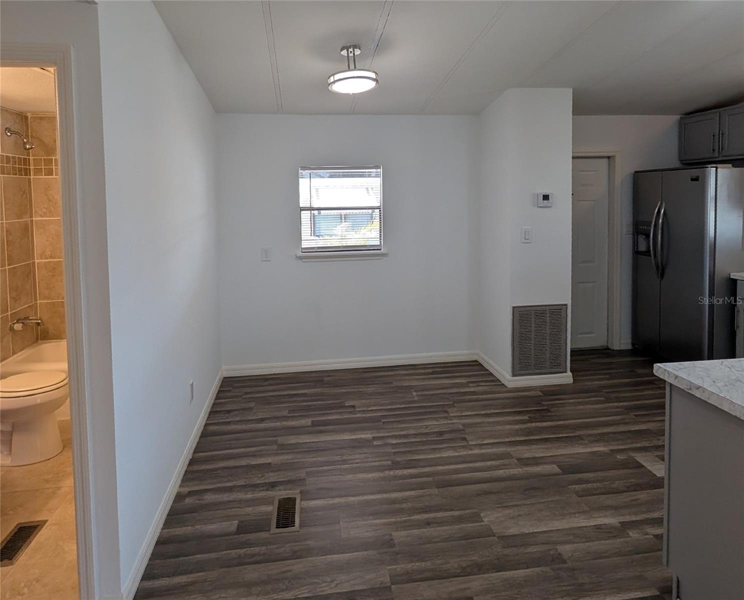 TIMBER LAKE ESTATES - Residential
