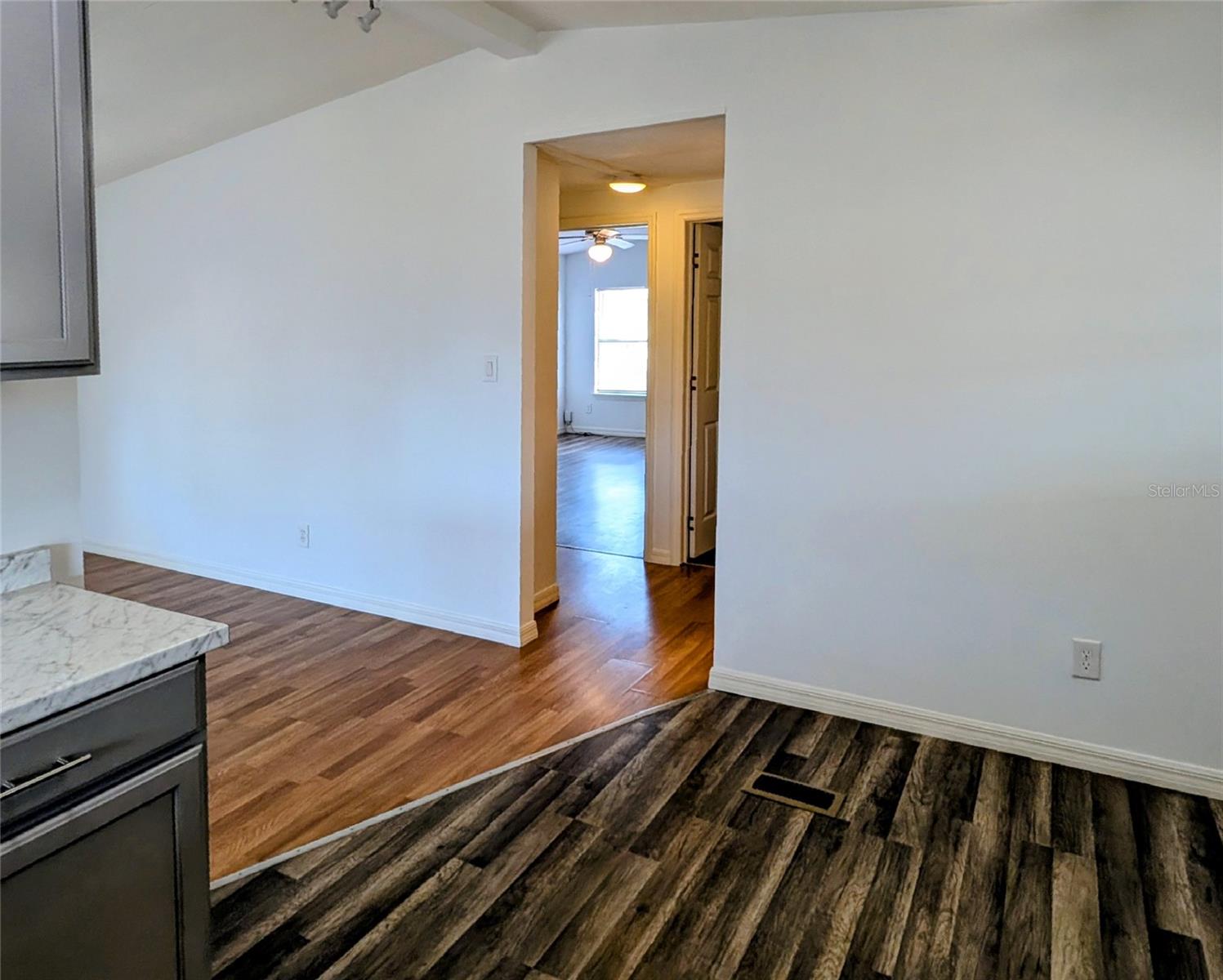 TIMBER LAKE ESTATES - Residential